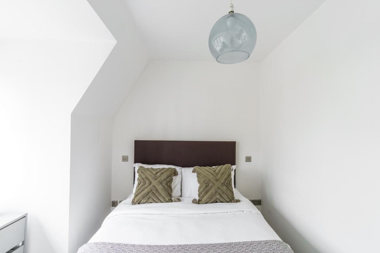 Top Floor Apartment High Street Kensington London Kültér fotó